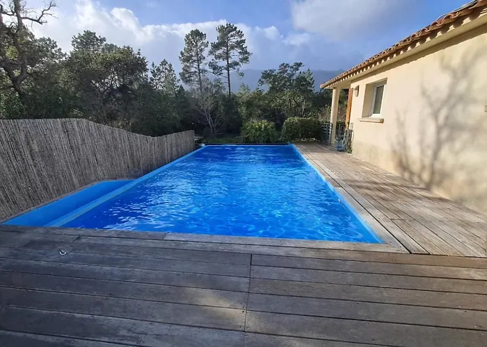 Mare E Muntagna Villa *